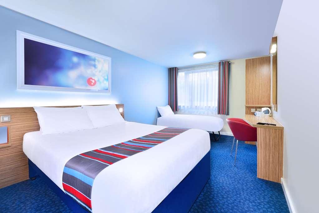 Travelodge Chester Central Quarto foto